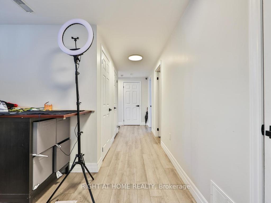 Photo 32 of 3174 Weston Road, North York, Humbermede — HOMEH