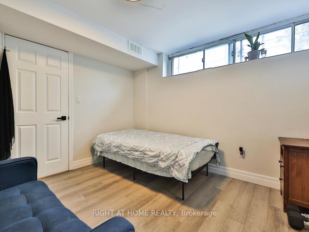 Photo 35 of 3174 Weston Road, North York, Humbermede — HOMEH
