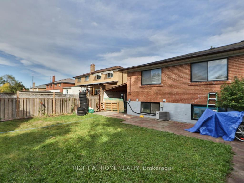 Photo 46 of 3174 Weston Road, North York, Humbermede — HOMEH