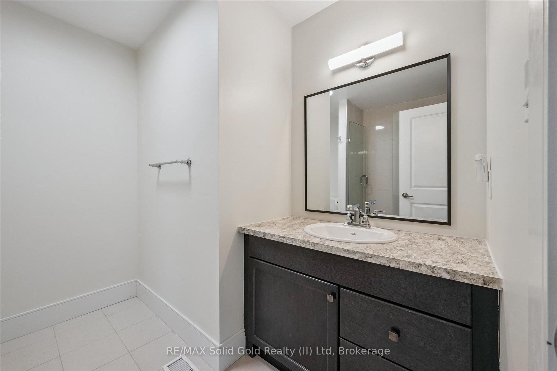 Photo 26 of 153 Yellow Birch Crescent, Blue Mountains — HOMEH
