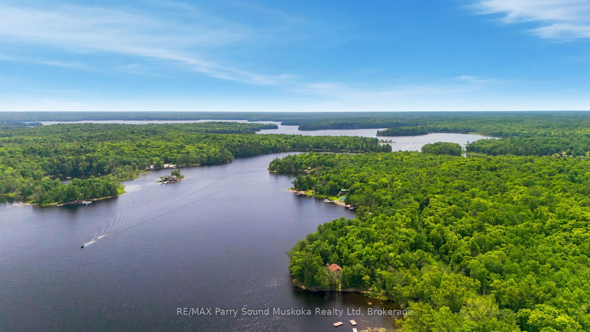 Photo 10 of 1 W/A Lake Wahwashkesh, Whitestone, Dunchurch — HOMEH