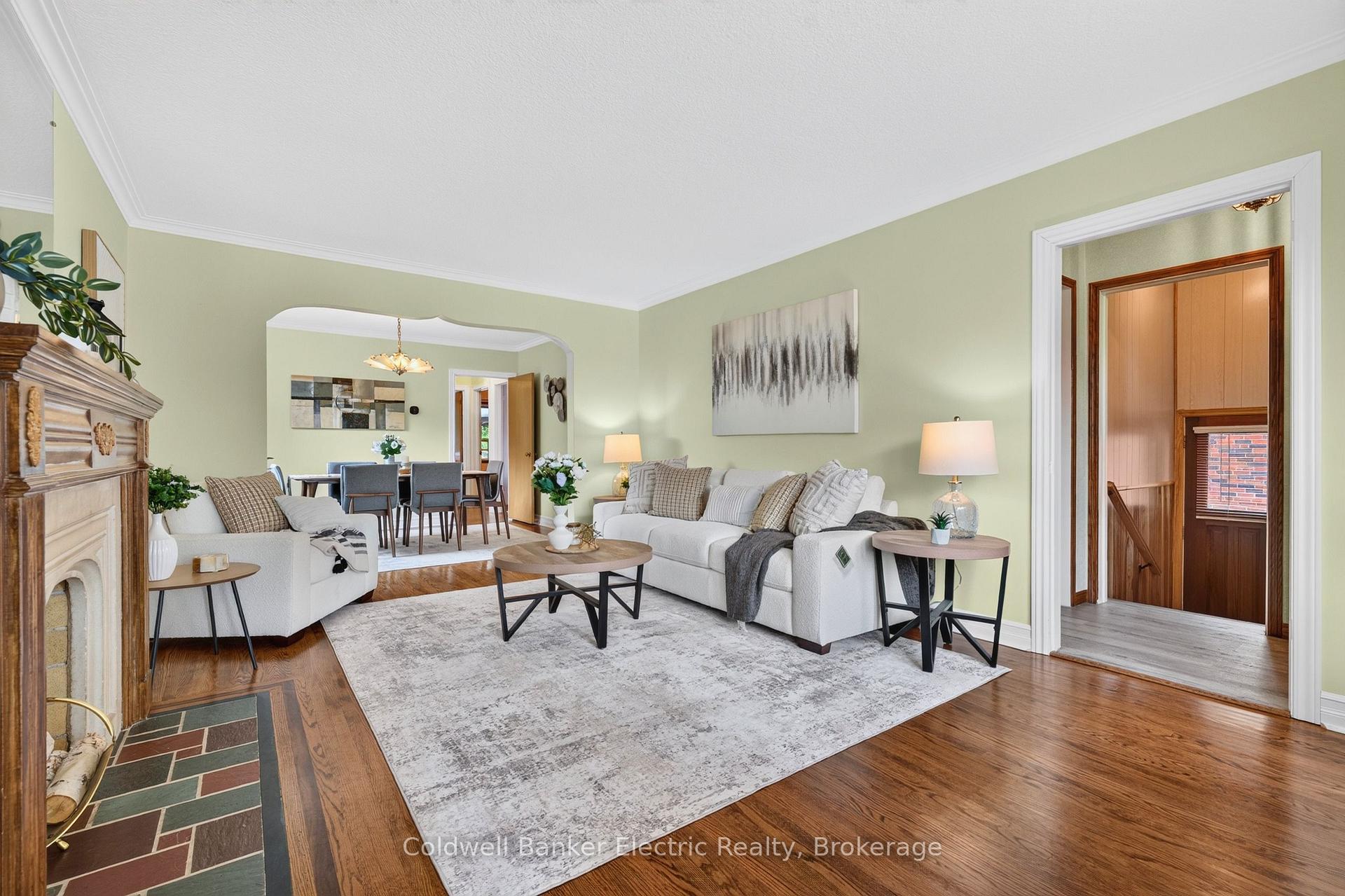 Photo 5 of 40 Wortham Drive, Scarborough, Woburn — HOMEH