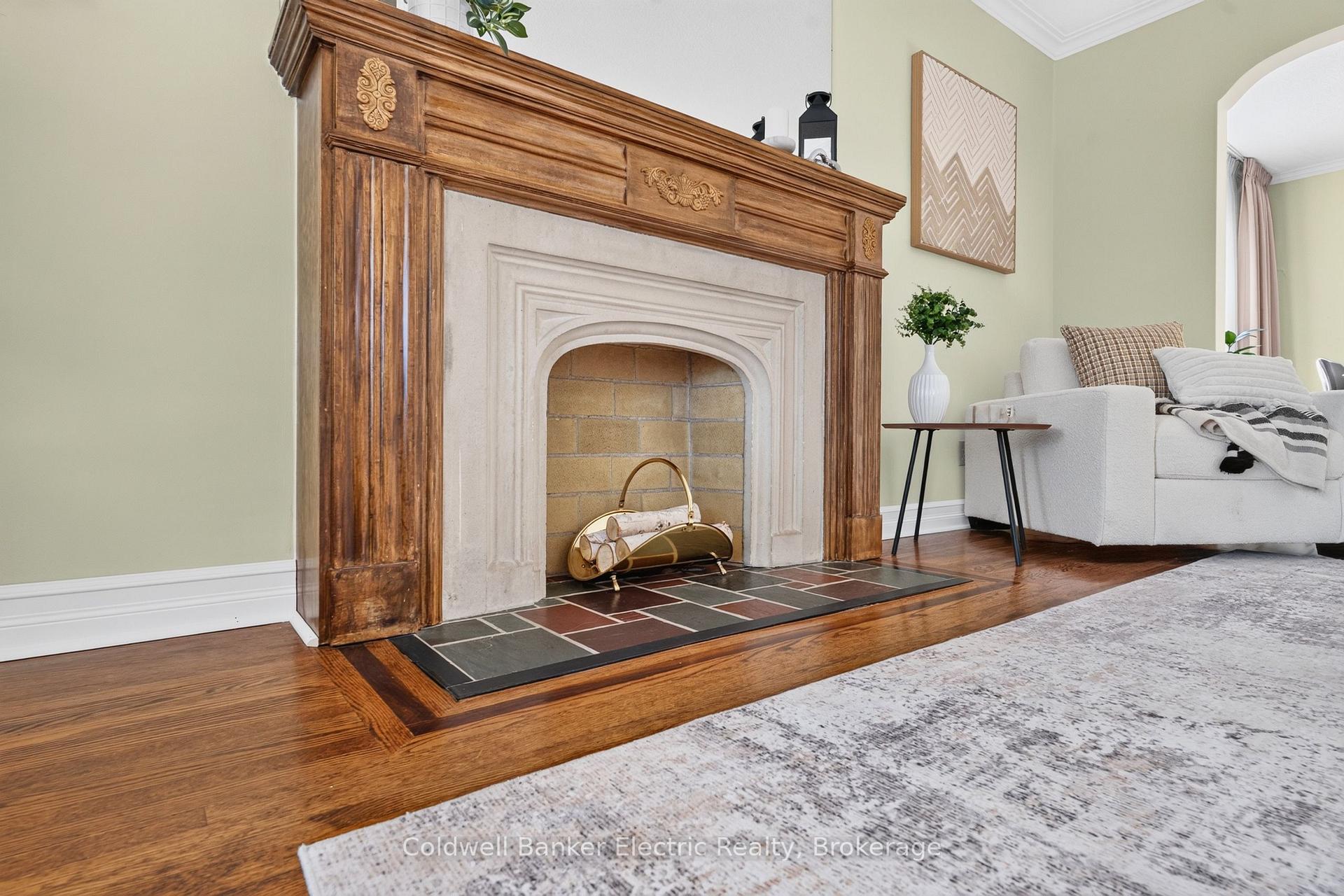 Photo 6 of 40 Wortham Drive, Scarborough, Woburn — HOMEH