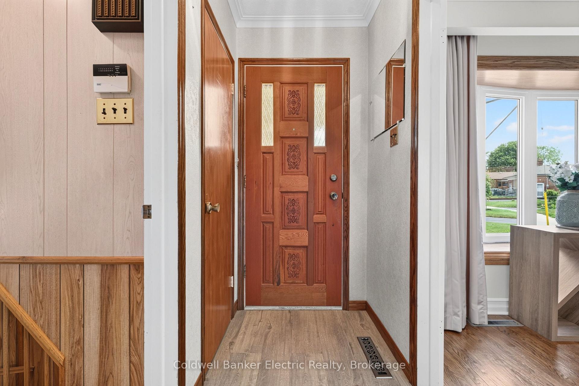 Photo 7 of 40 Wortham Drive, Scarborough, Woburn — HOMEH