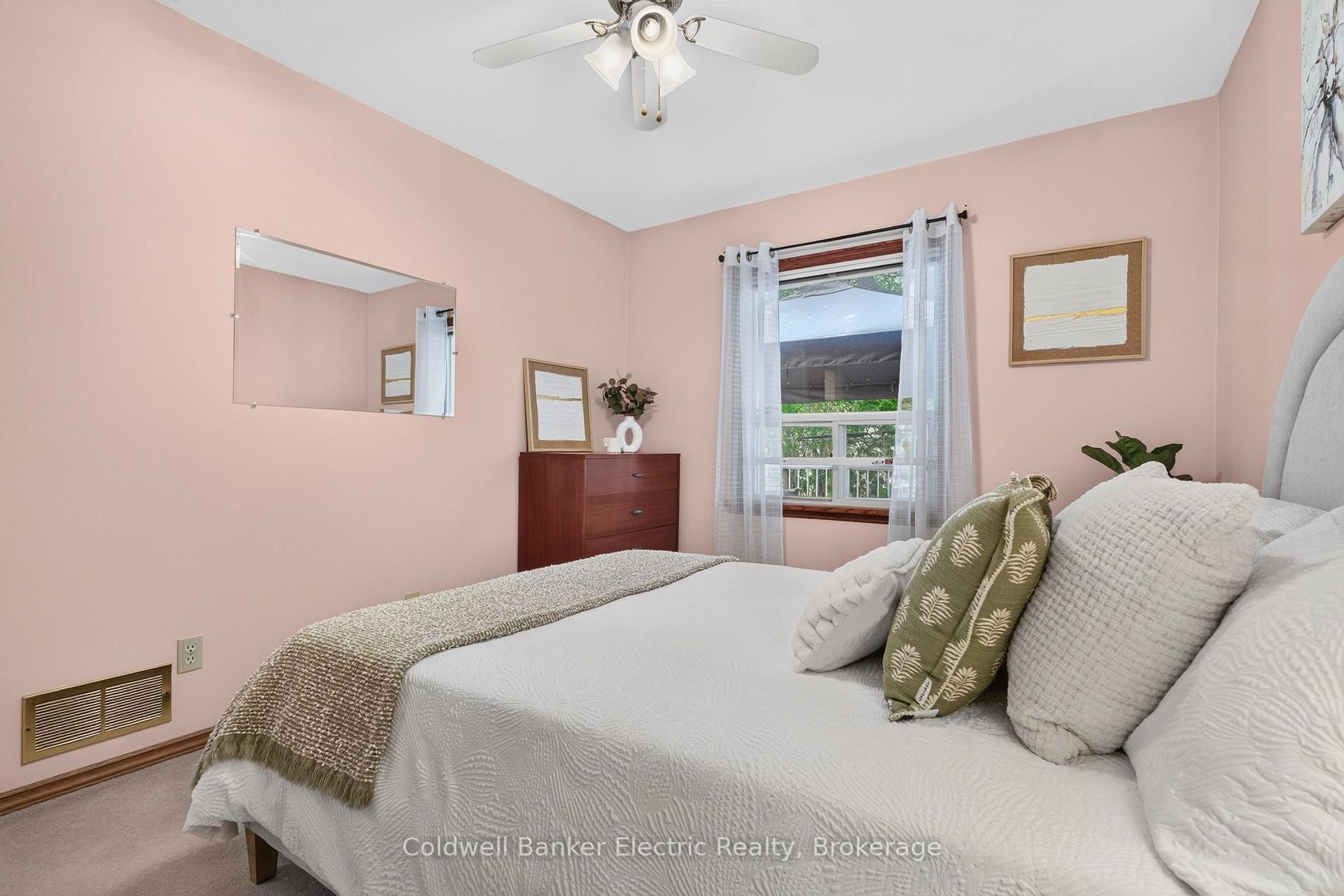 Photo 21 of 40 Wortham Drive, Scarborough, Woburn — HOMEH