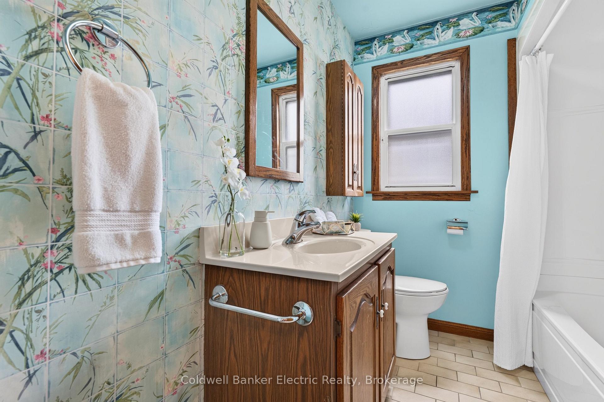Photo 25 of 40 Wortham Drive, Scarborough, Woburn — HOMEH