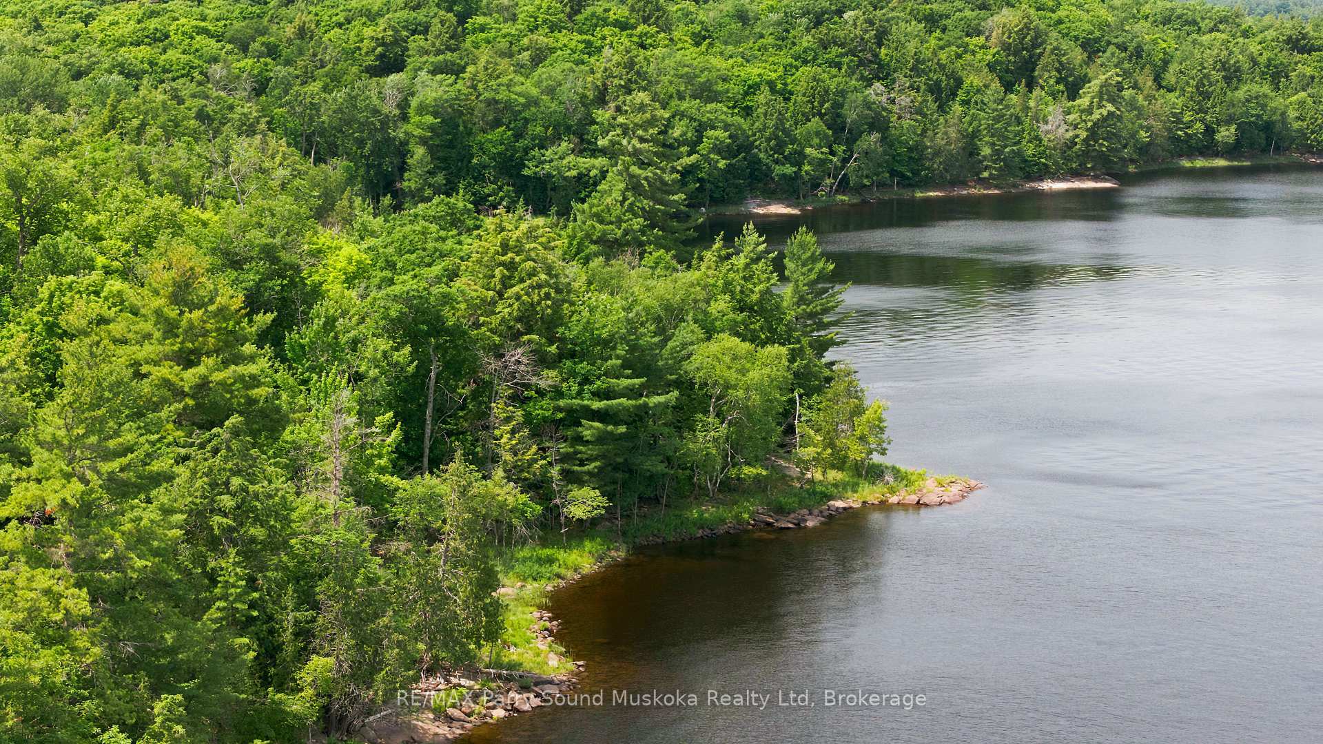 Photo 8 of 4 W/A Lake Wahwashkesh, Whitestone — HOMEH