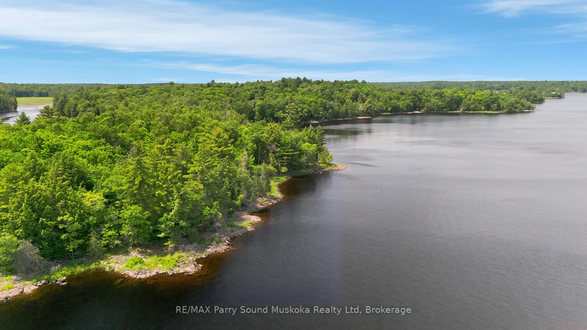 Photo 9 of 4 W/A Lake Wahwashkesh, Whitestone — HOMEH