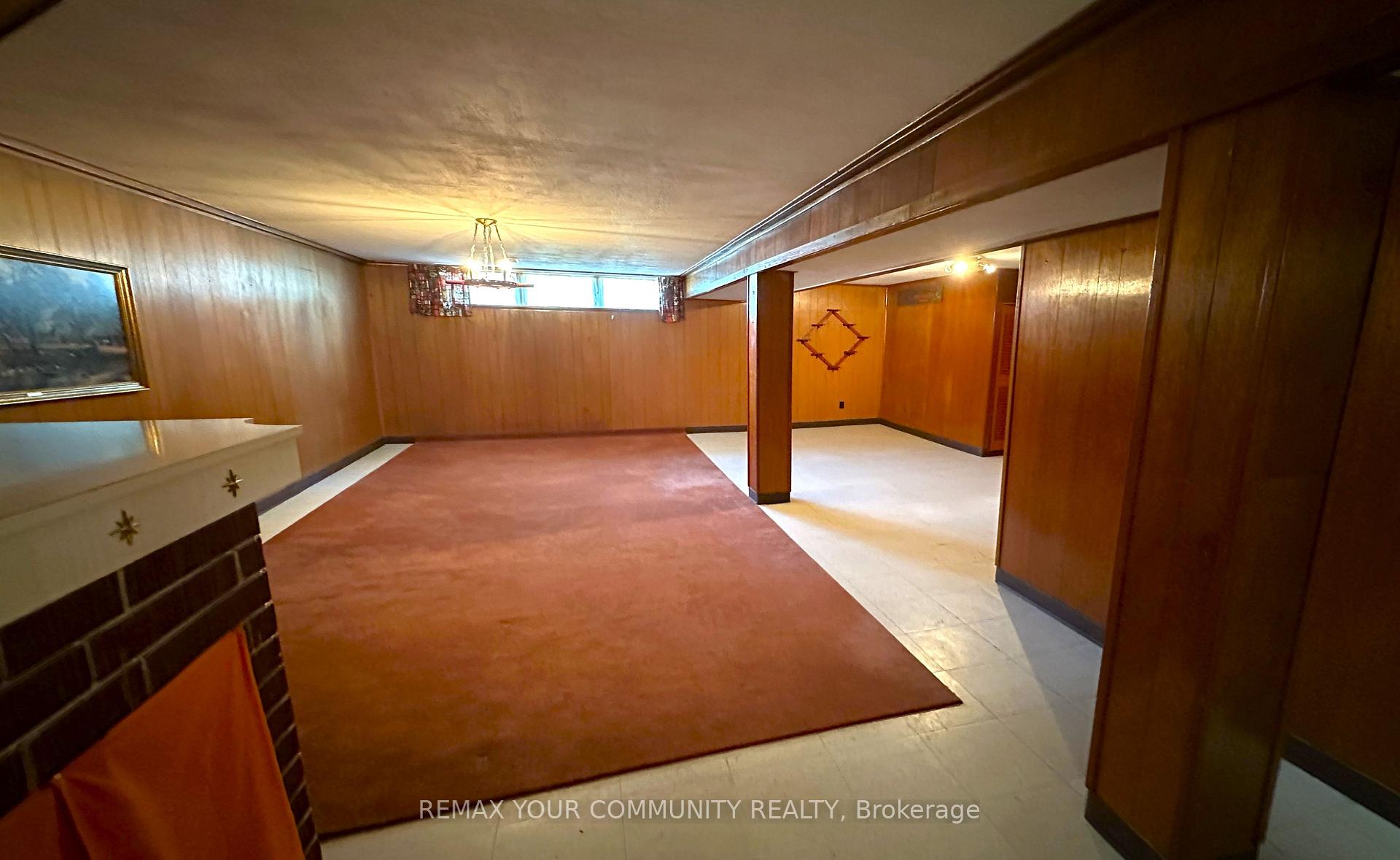 Photo 21 of 15 Resolution Crescent, North York, Hillcrest Village — HOMEH
