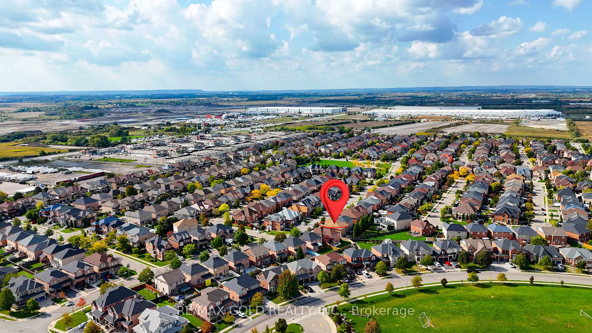 Photo 46 of 39 Darren Road, Brampton, Vales of Castlemore North — HOMEH