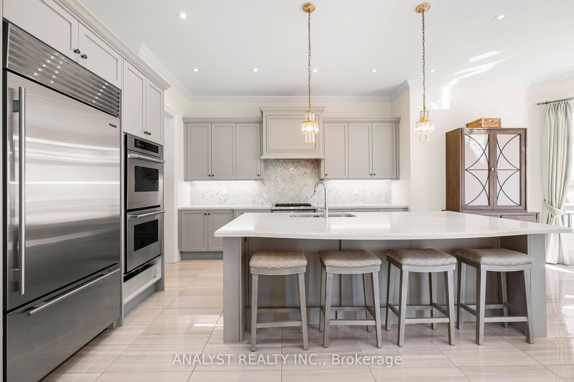 Photo 8 of 5 Ballard Drive, King, Nobleton — HOMEH
