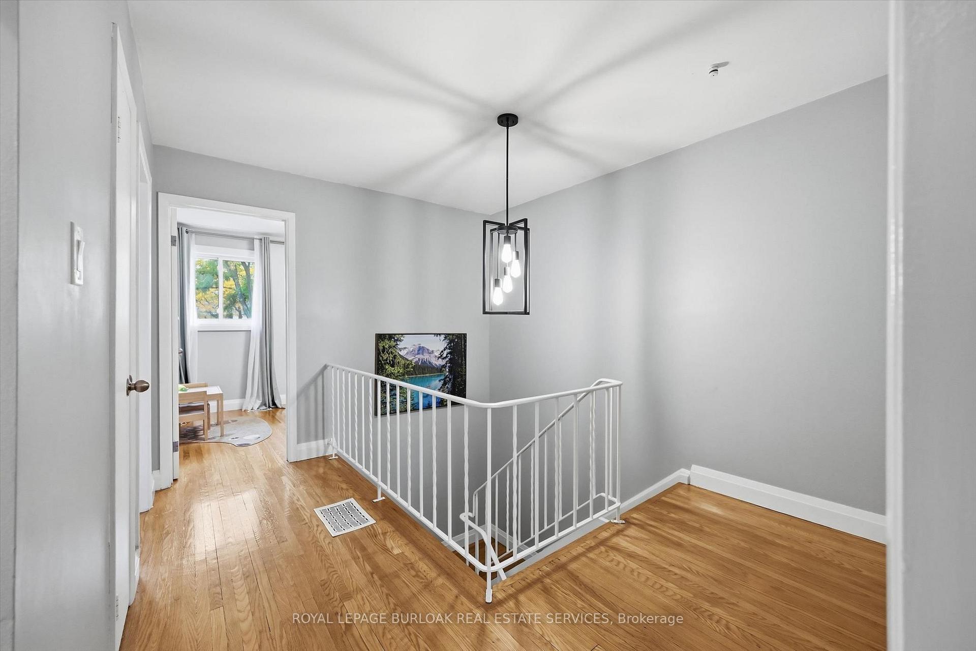 Photo 26 of 5474 Schueller Crescent, Burlington, Appleby — HOMEH