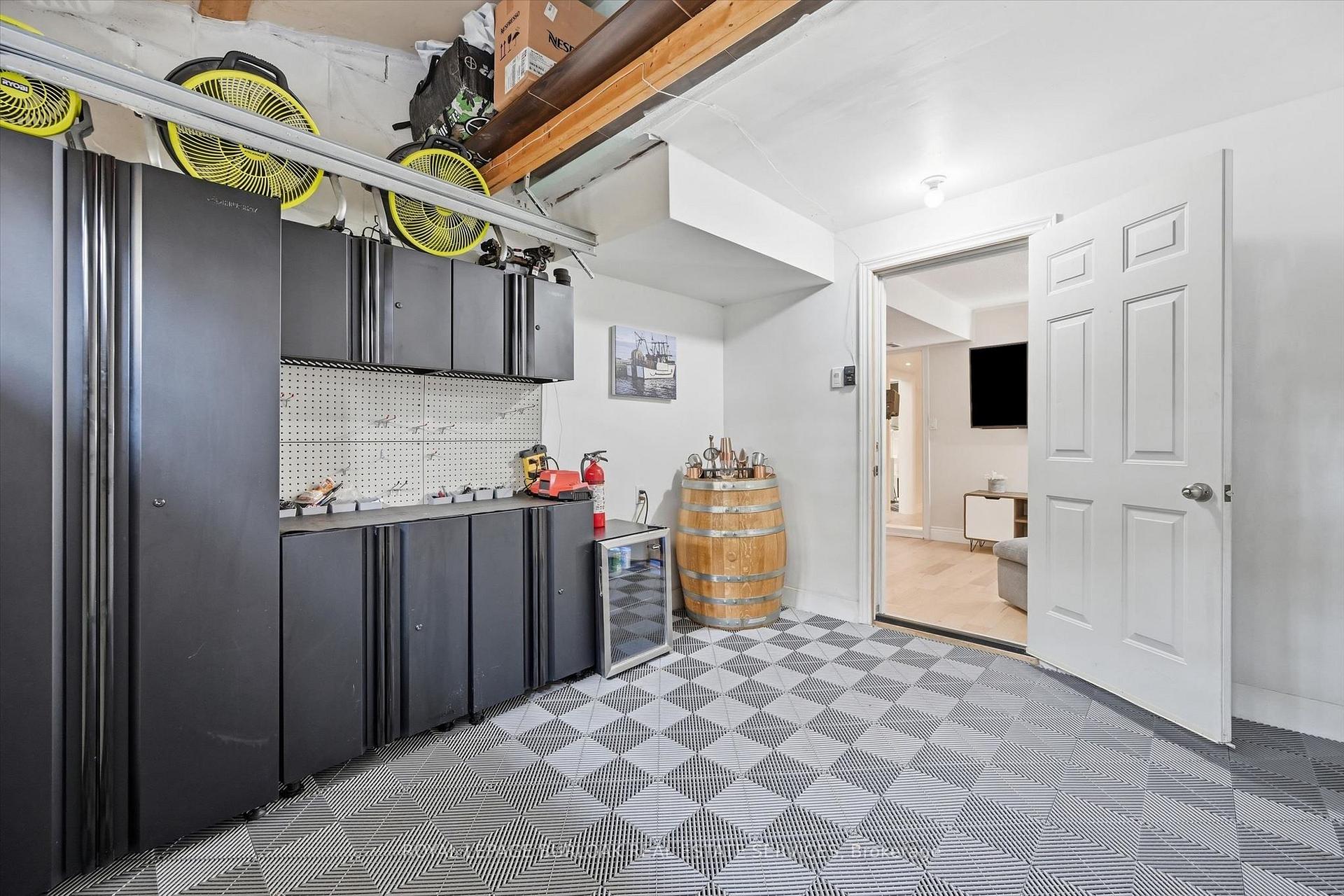 Photo 40 of 5474 Schueller Crescent, Burlington, Appleby — HOMEH