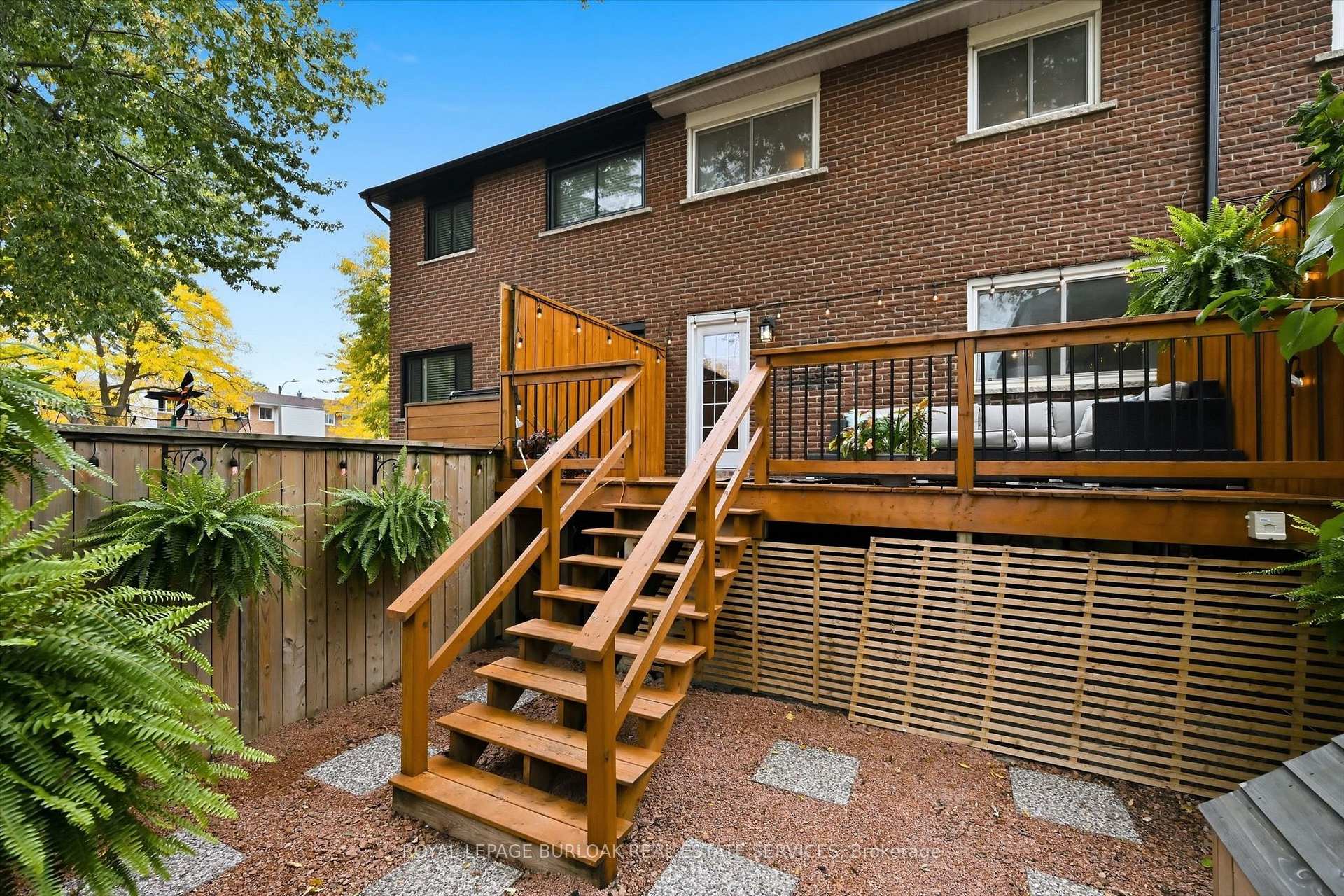 Photo 46 of 5474 Schueller Crescent, Burlington, Appleby — HOMEH