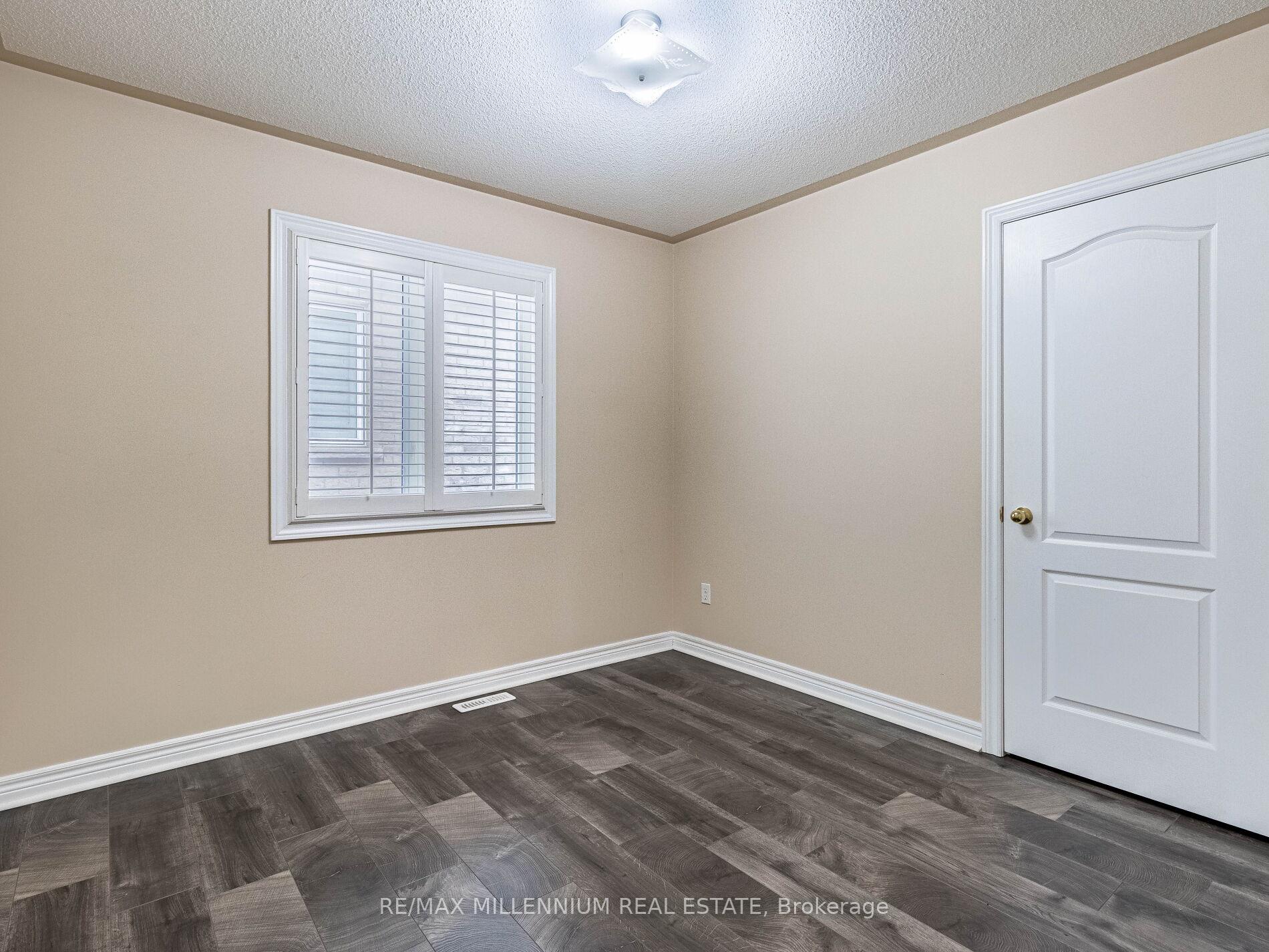 Photo 25 of 172 Pefferlaw Circle, Brampton, Bram West — HOMEH