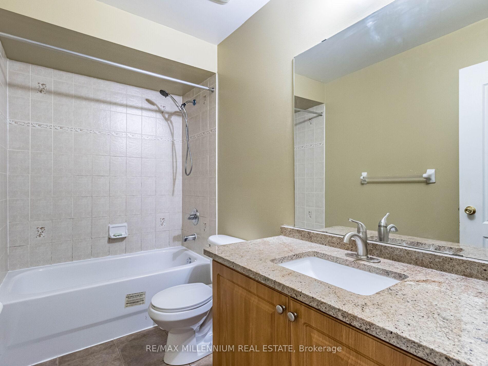 Photo 27 of 172 Pefferlaw Circle, Brampton, Bram West — HOMEH