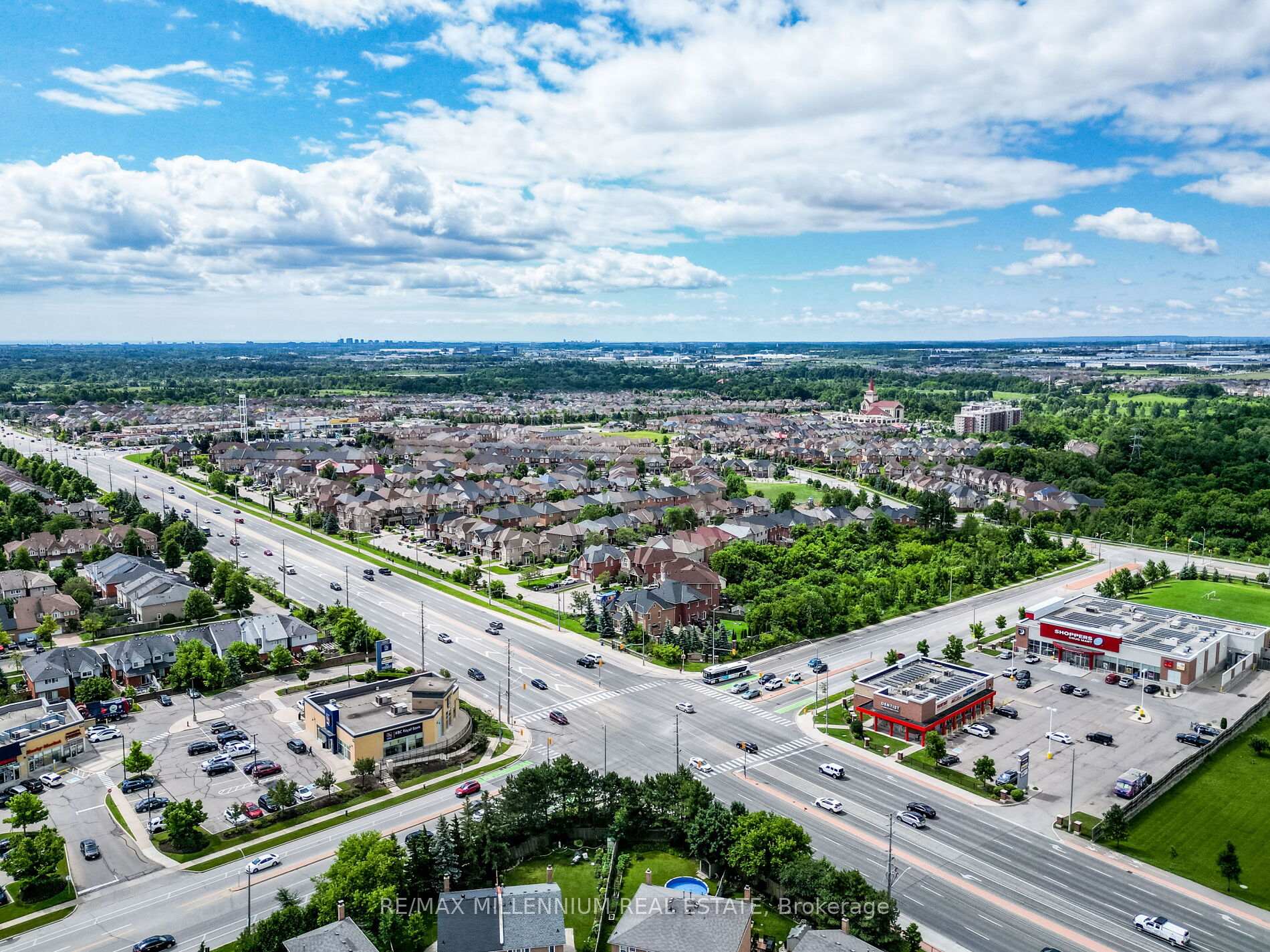 Photo 40 of 172 Pefferlaw Circle, Brampton, Bram West — HOMEH