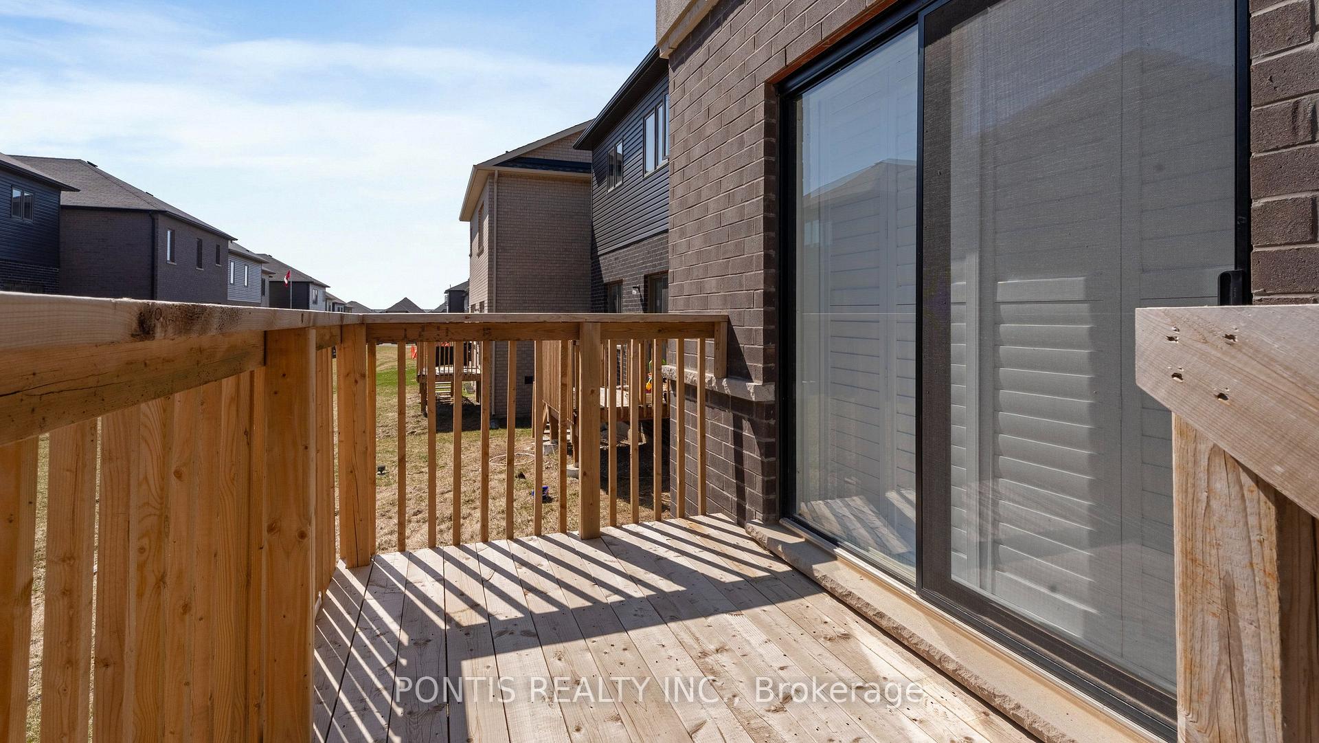 Photo 33 of 1 Brewis Street, Brant, Paris — HOMEH