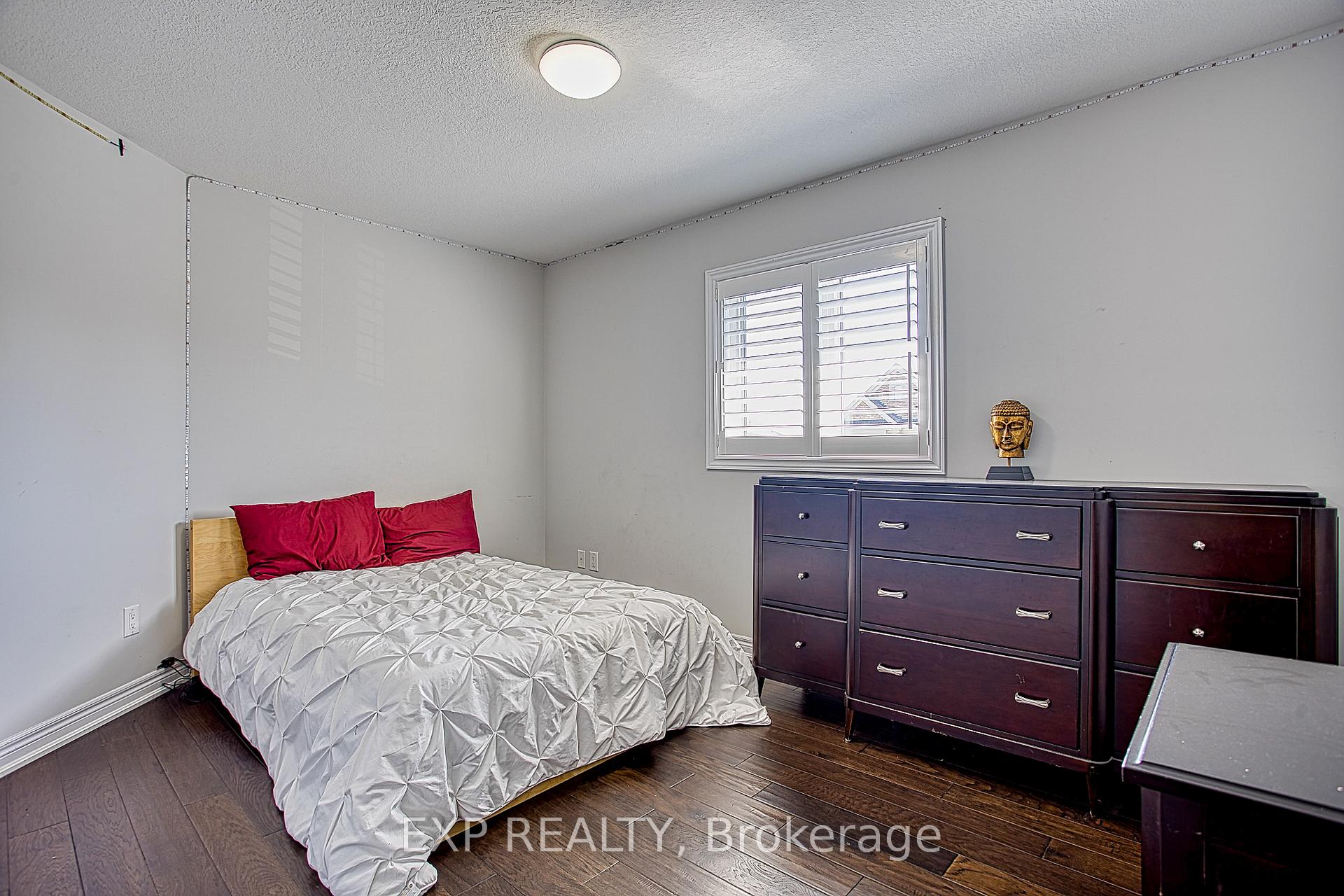 Photo 27 of 17 Narbonne Crescent, Hamilton, Stoney Creek Mountain — HOMEH