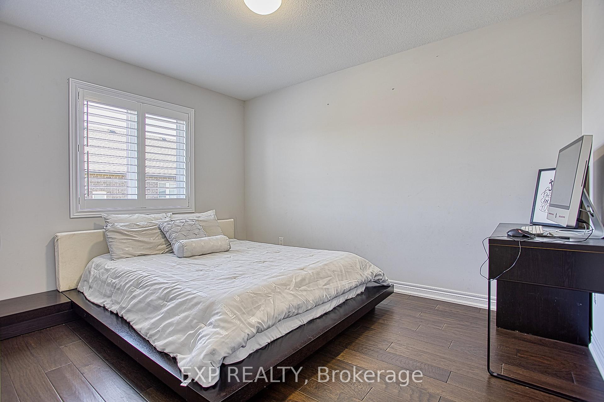 Photo 28 of 17 Narbonne Crescent, Hamilton, Stoney Creek Mountain — HOMEH