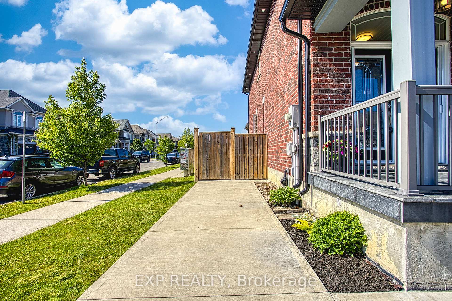 Photo 31 of 17 Narbonne Crescent, Hamilton, Stoney Creek Mountain — HOMEH