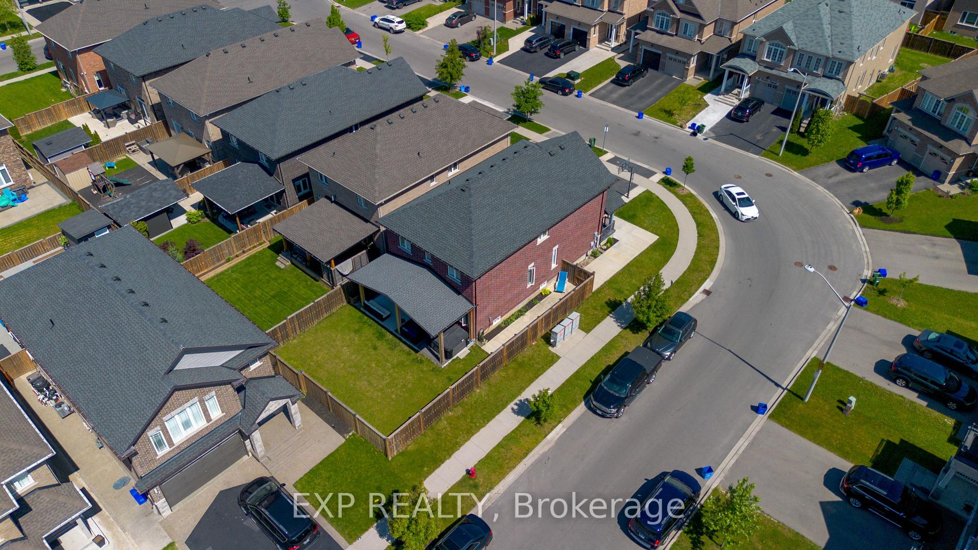 Photo 41 of 17 Narbonne Crescent, Hamilton, Stoney Creek Mountain — HOMEH