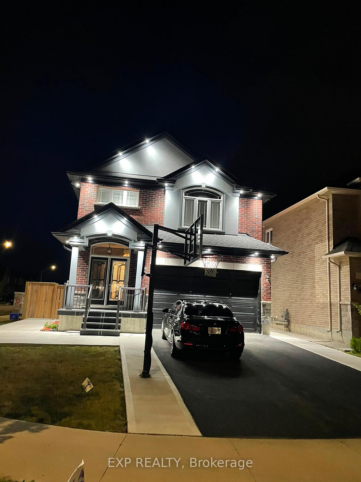 Photo 50 of 17 Narbonne Crescent, Hamilton, Stoney Creek Mountain — HOMEH