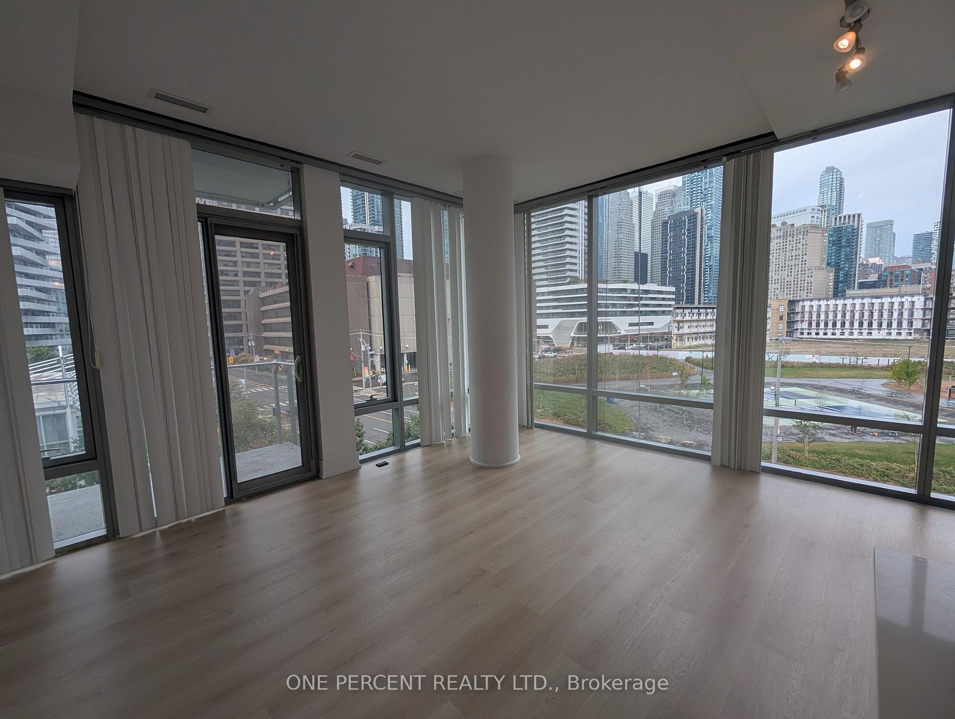 Photo of Unit 441, 39 Queens Quay E