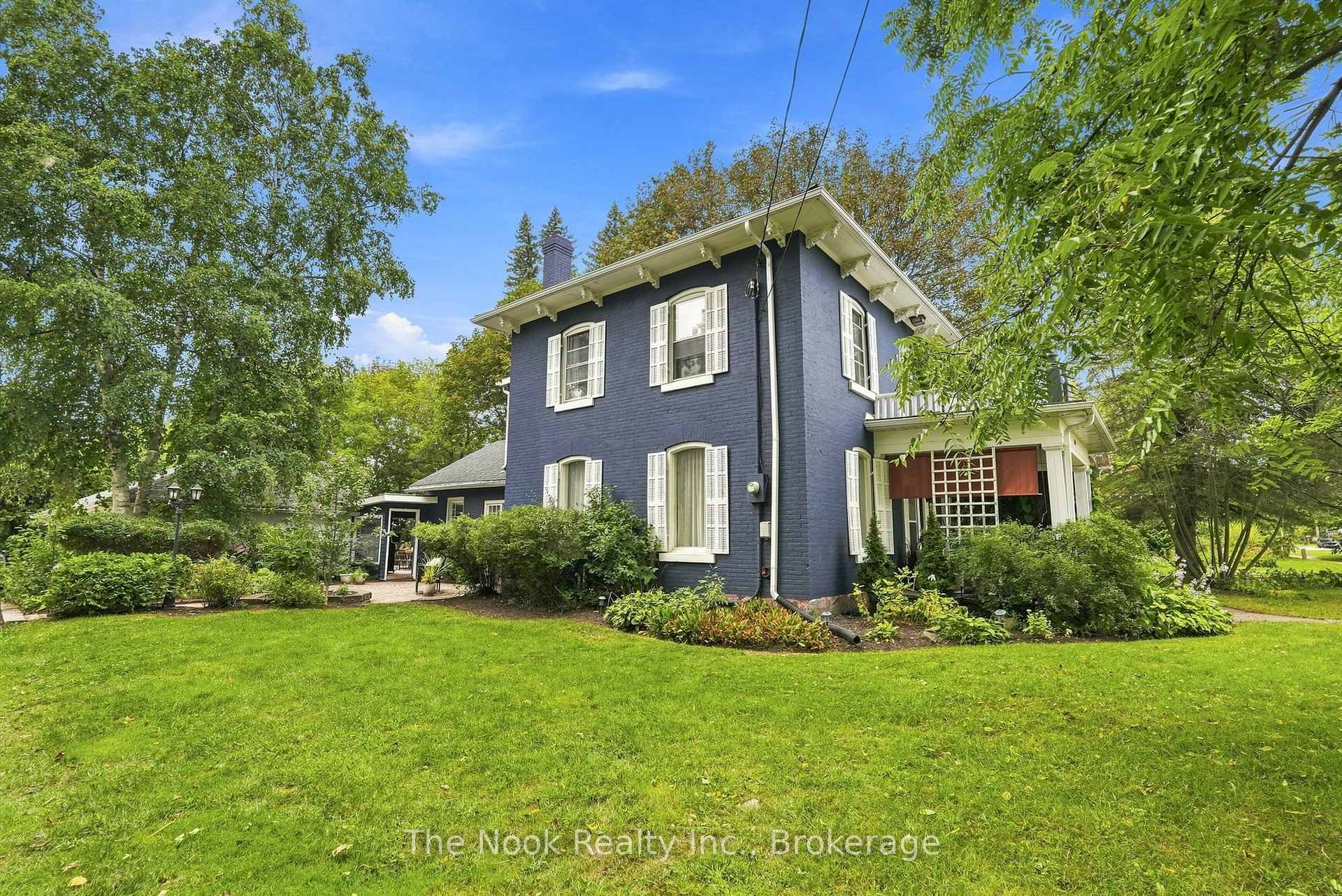 Photo of 5068 Main Street