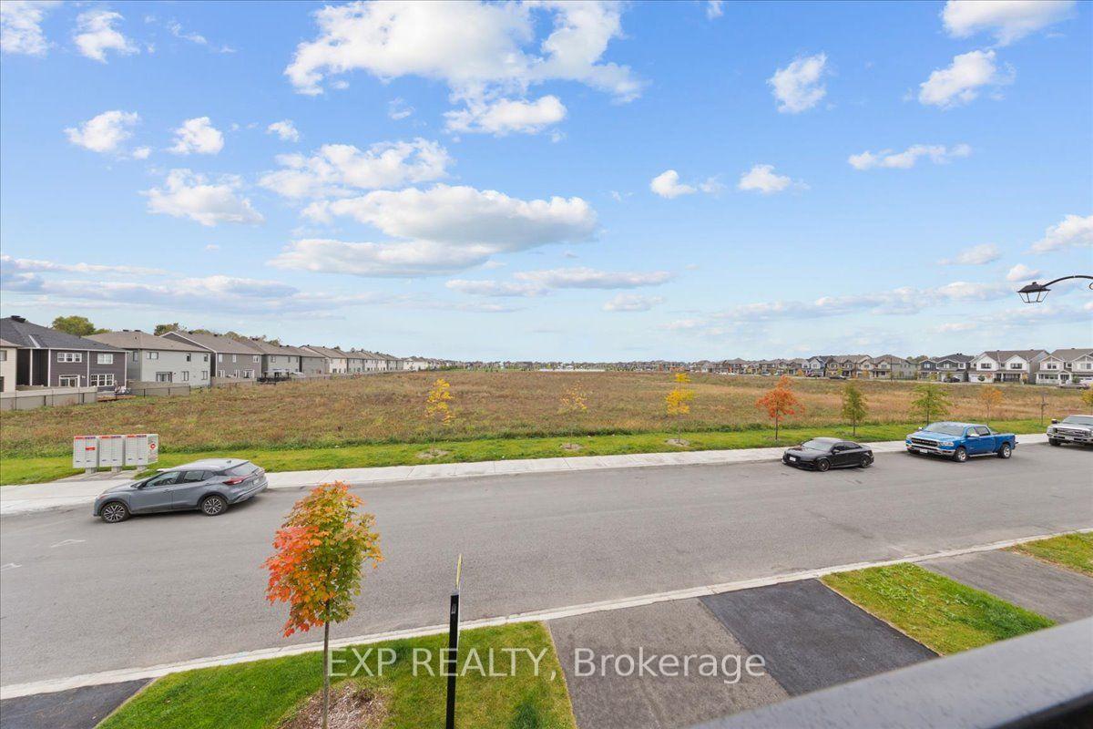 Photo 29 of 615 Quilter Row, Ottawa, Goulbourn Twp From Franktown Rd/South To Rideau — HOMEH