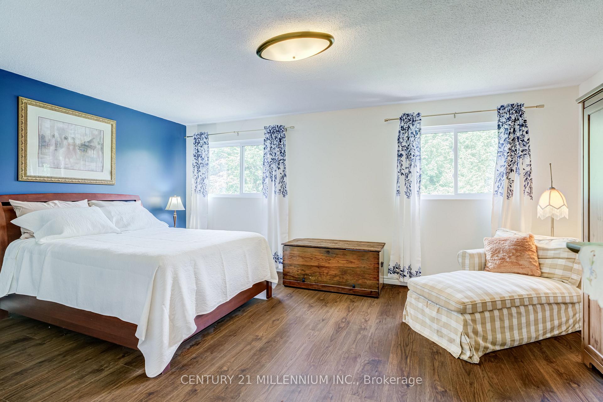 Photo 17 of 35 Tara Park Crescent, Brampton, Brampton North — HOMEH