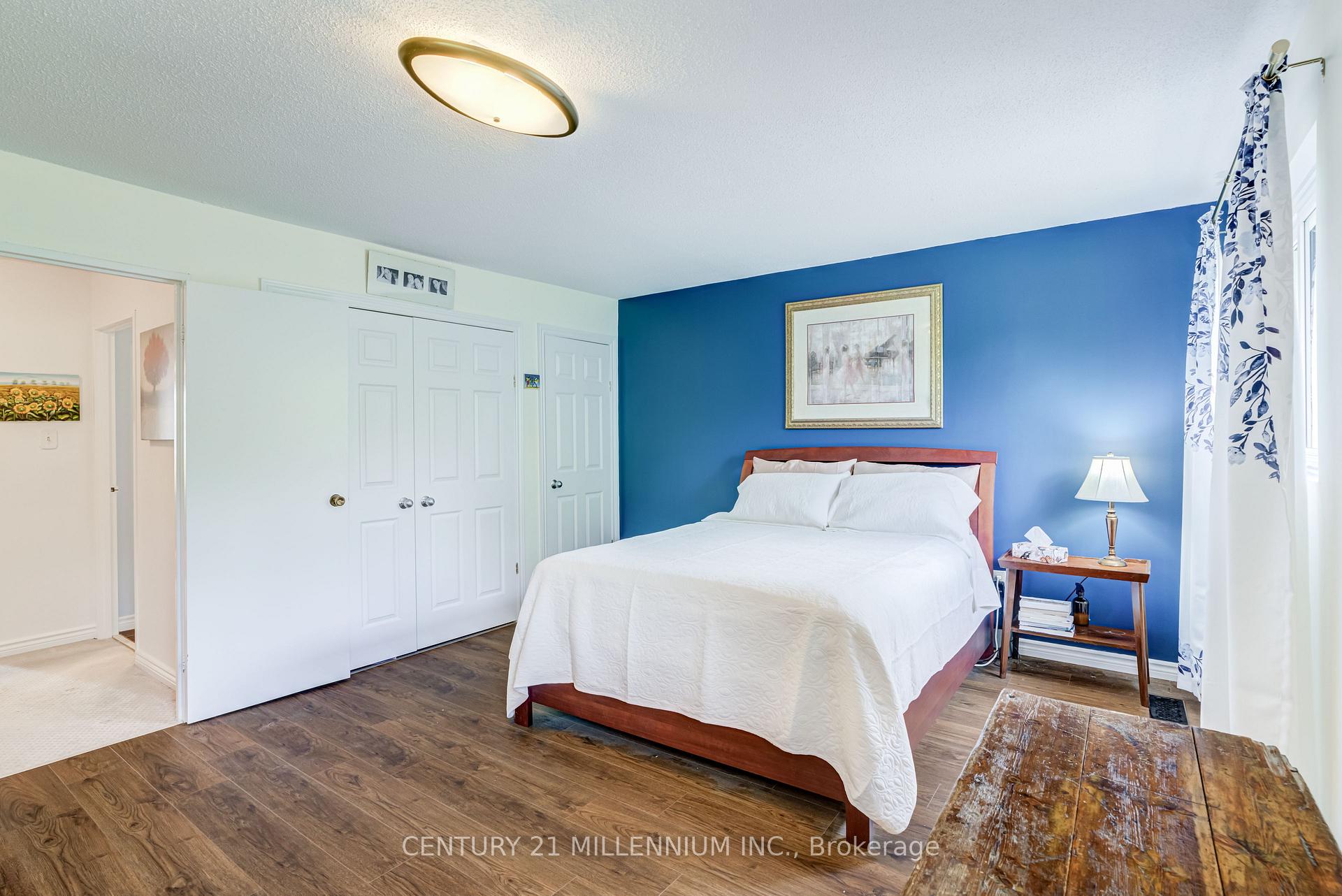 Photo 18 of 35 Tara Park Crescent, Brampton, Brampton North — HOMEH
