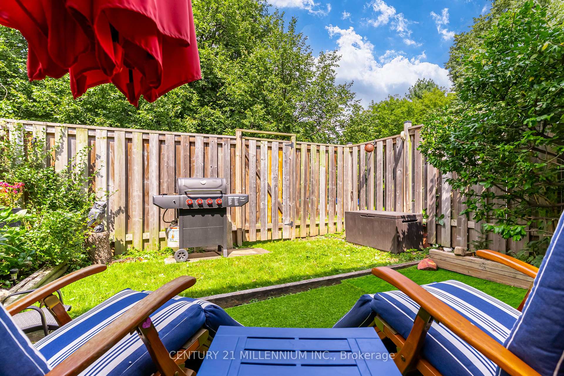 Photo 32 of 35 Tara Park Crescent, Brampton, Brampton North — HOMEH