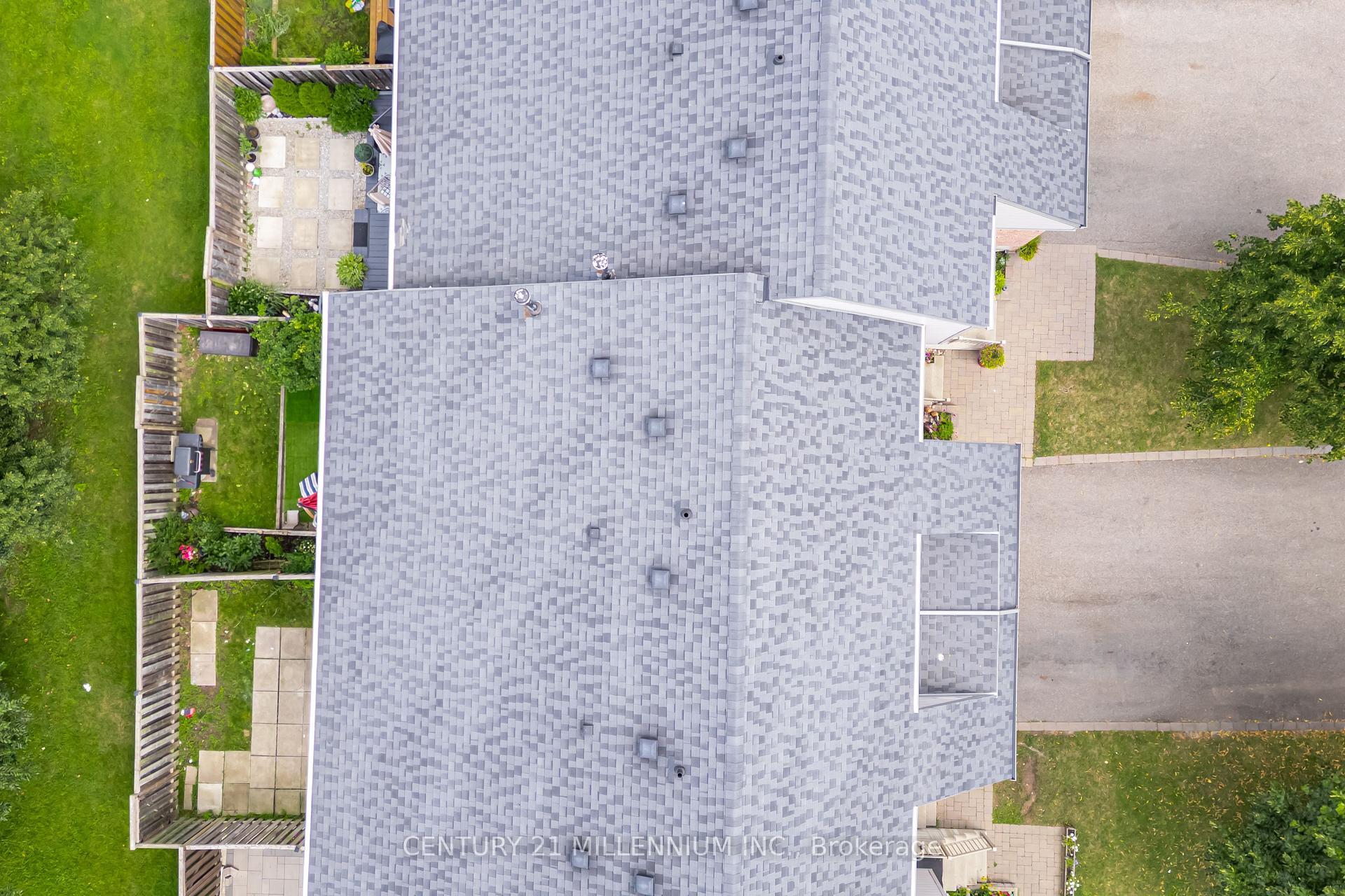 Photo 36 of 35 Tara Park Crescent, Brampton, Brampton North — HOMEH