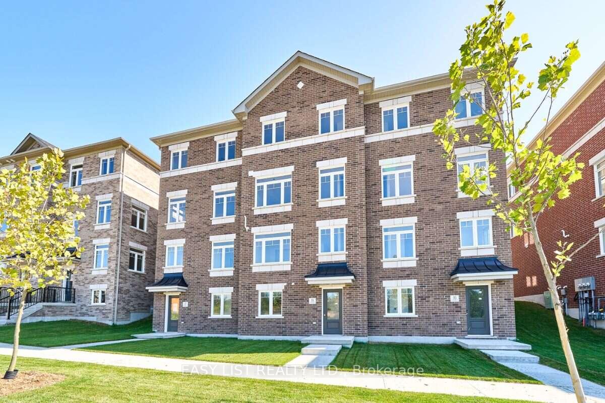 Photo 2 of 31 Addyman Crescent, Clarington, Newcastle — HOMEH