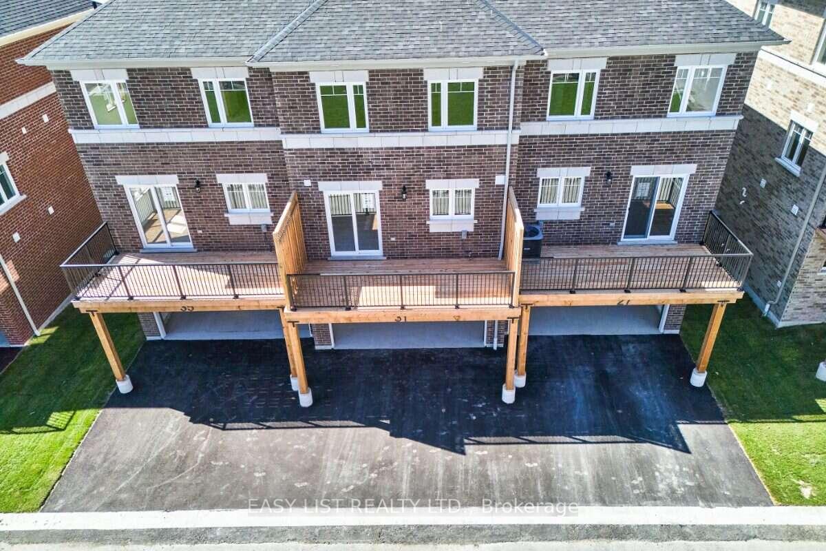 Photo 8 of 31 Addyman Crescent, Clarington, Newcastle — HOMEH