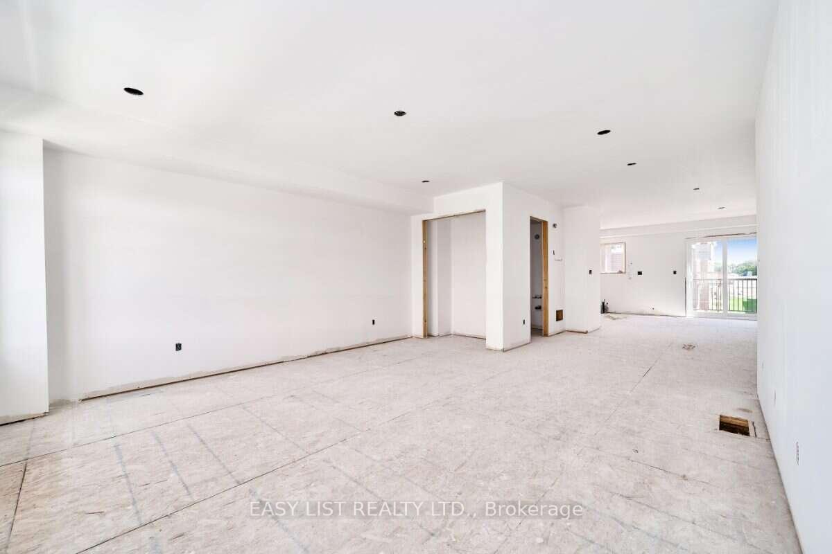 Photo 21 of 31 Addyman Crescent, Clarington, Newcastle — HOMEH