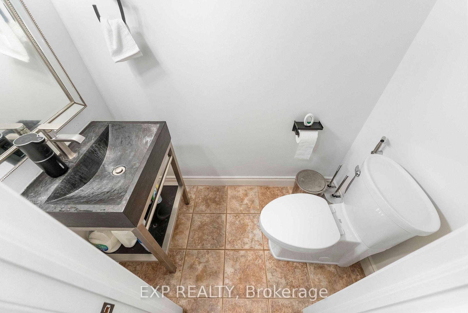 Photo 15 of 577 Waterton Drive, Waterloo, Conservation Meadows — HOMEH