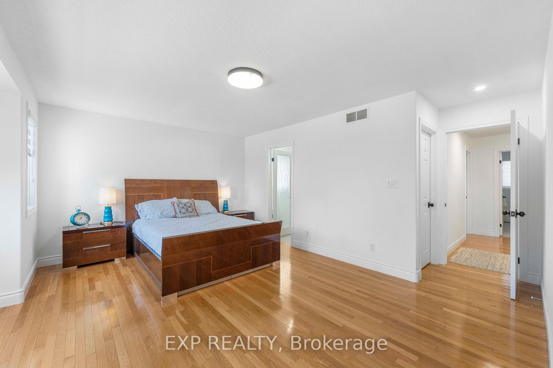 Photo 20 of 577 Waterton Drive, Waterloo, Conservation Meadows — HOMEH