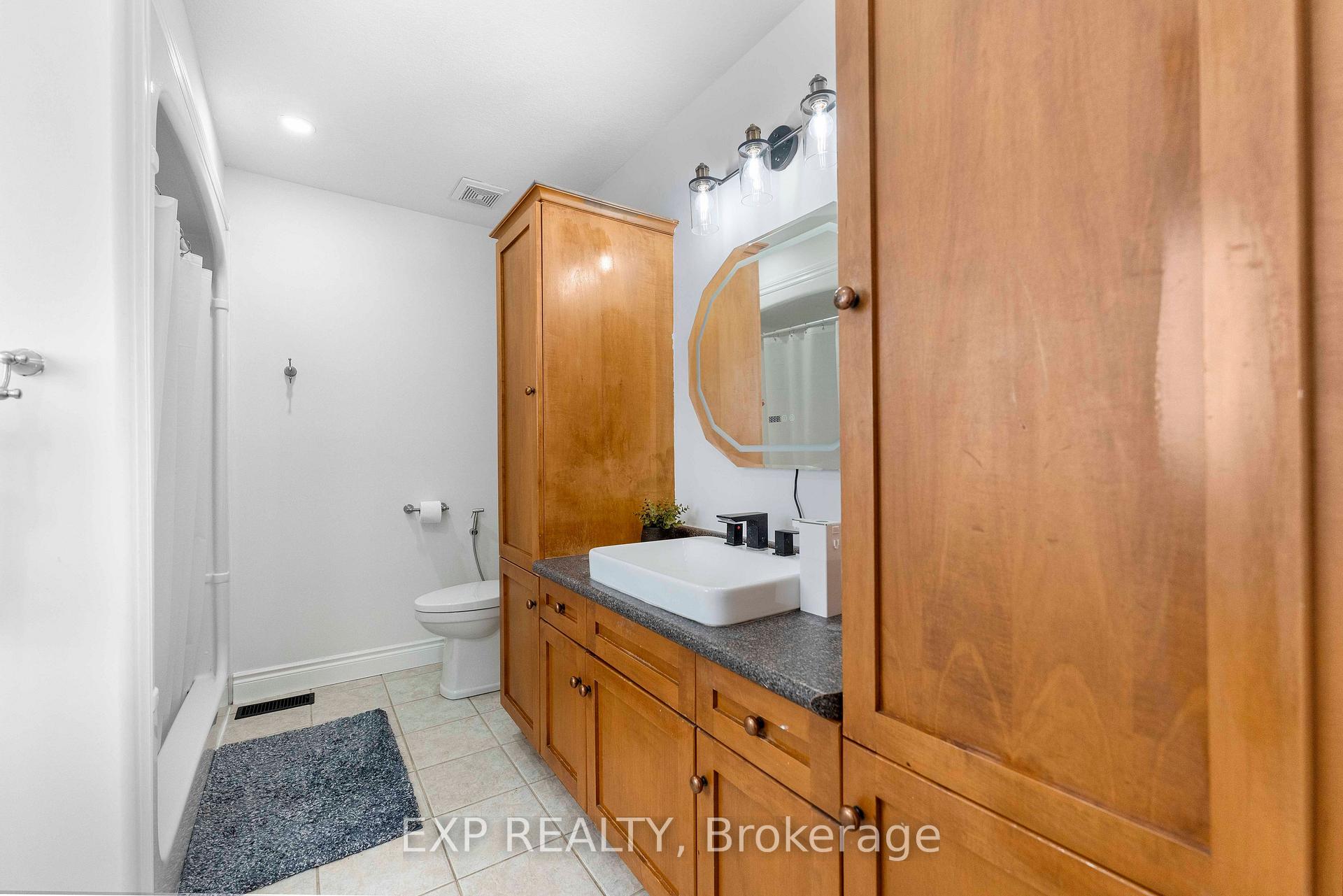 Photo 23 of 577 Waterton Drive, Waterloo, Conservation Meadows — HOMEH