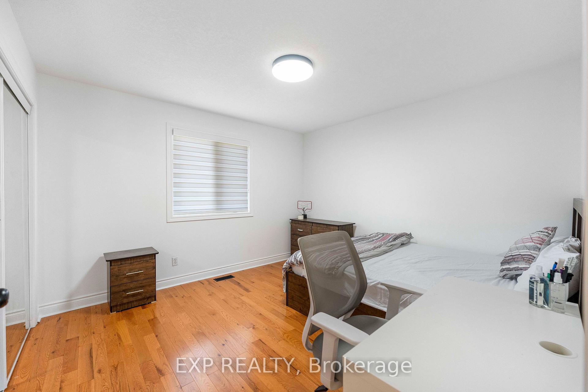 Photo 27 of 577 Waterton Drive, Waterloo, Conservation Meadows — HOMEH