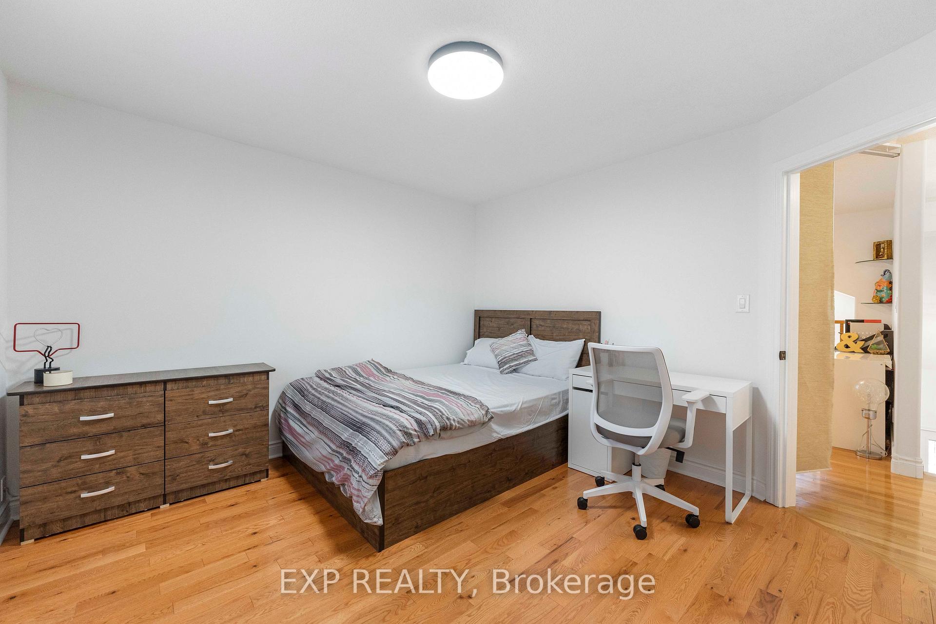 Photo 28 of 577 Waterton Drive, Waterloo, Conservation Meadows — HOMEH