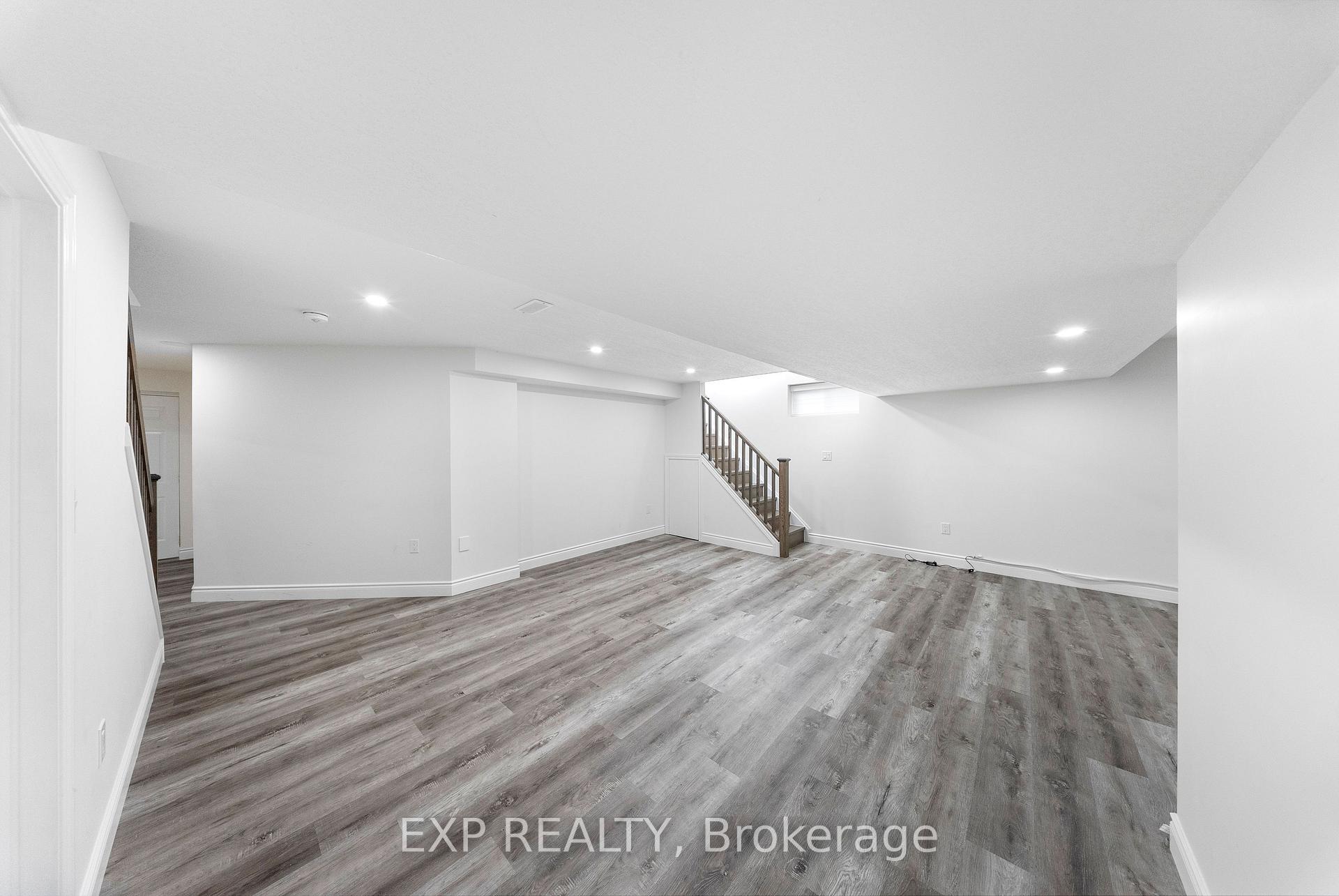 Photo 36 of 577 Waterton Drive, Waterloo, Conservation Meadows — HOMEH