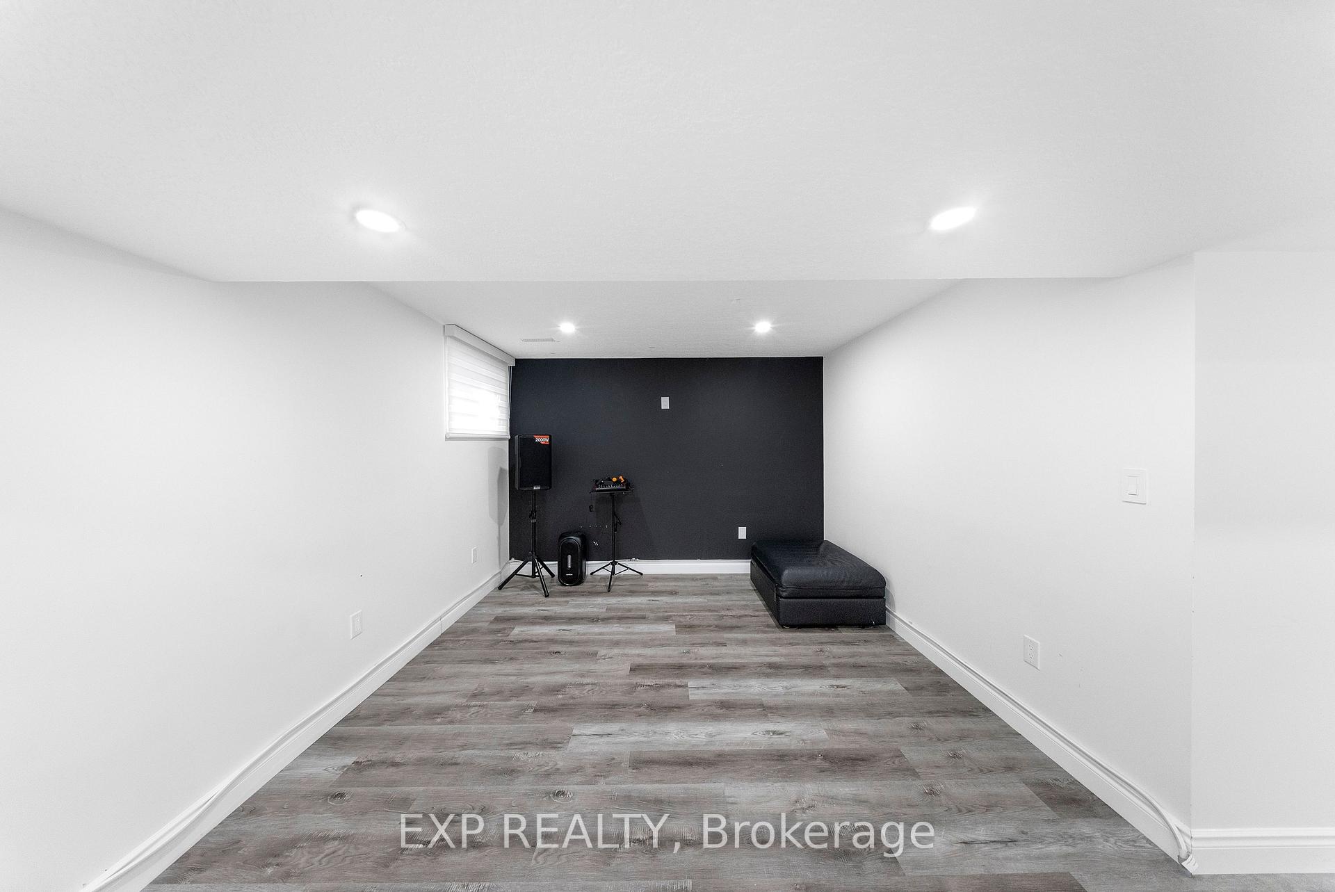 Photo 38 of 577 Waterton Drive, Waterloo, Conservation Meadows — HOMEH
