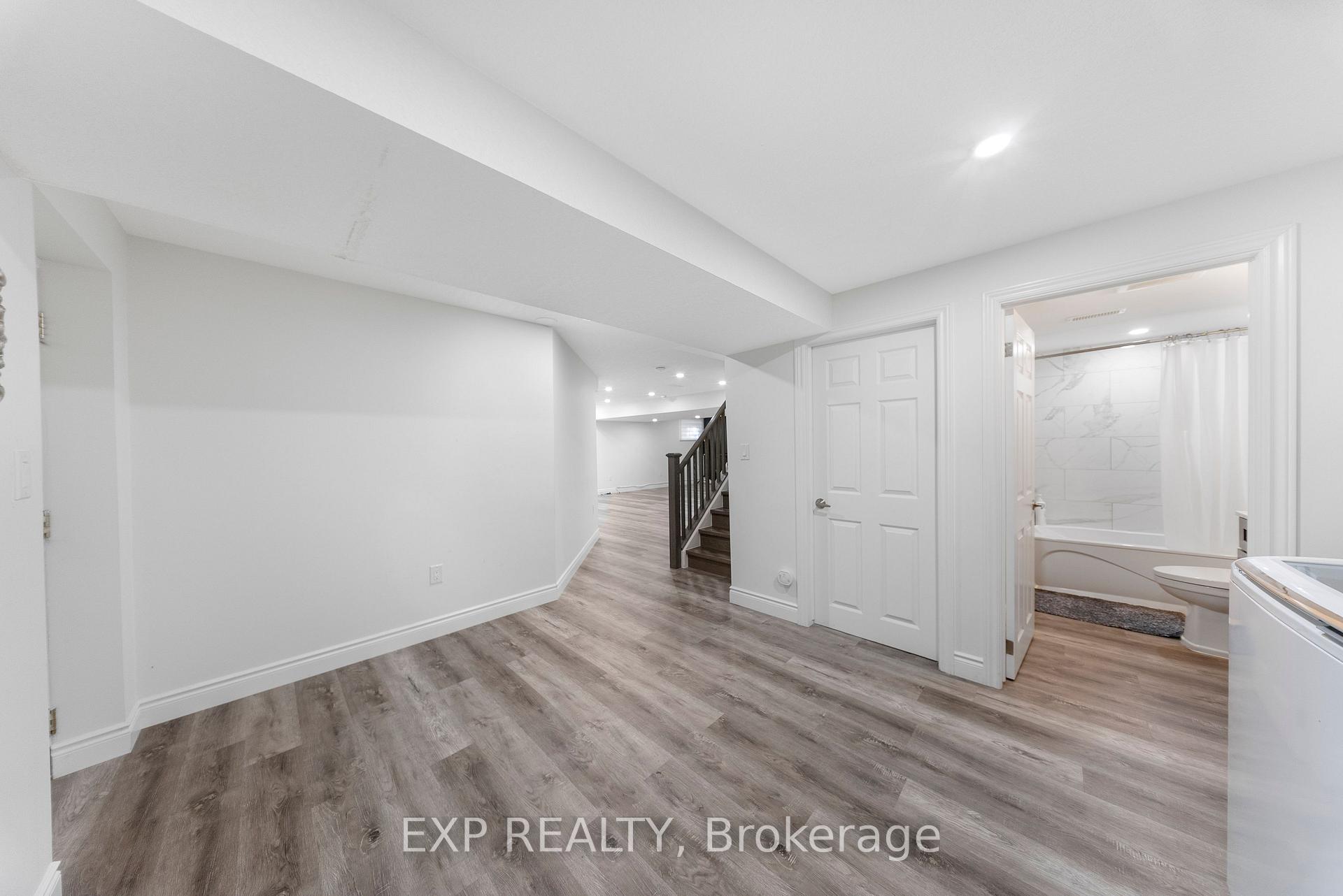 Photo 42 of 577 Waterton Drive, Waterloo, Conservation Meadows — HOMEH