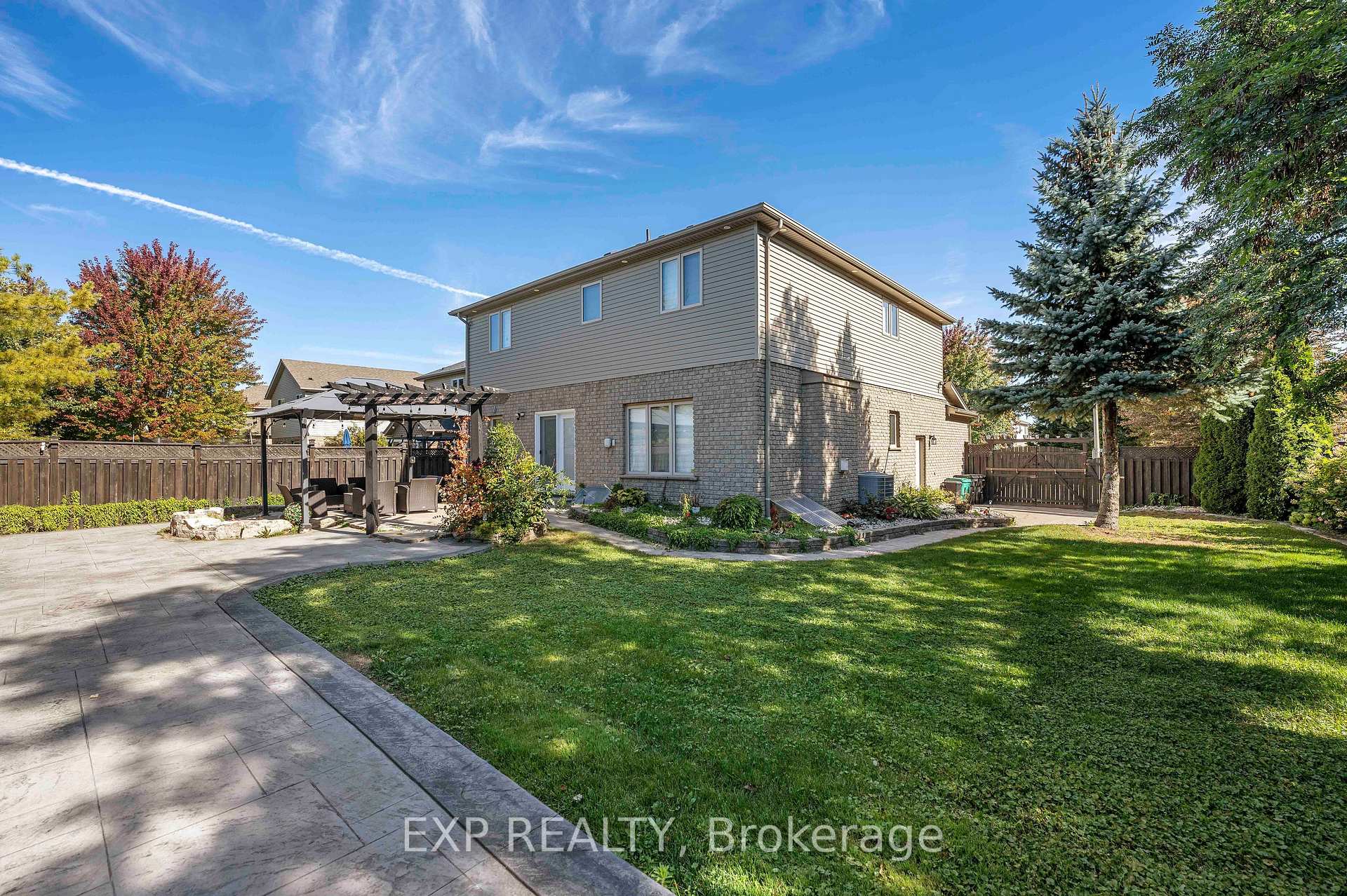 Photo 45 of 577 Waterton Drive, Waterloo, Conservation Meadows — HOMEH