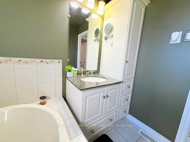 Photo 36 of 29 Seaborne Crescent, Kapuskasing — HOMEH