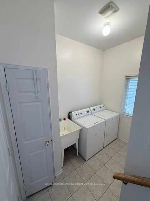 Photo 3 of 35 Linnell Street, Ajax, Central East — HOMEH
