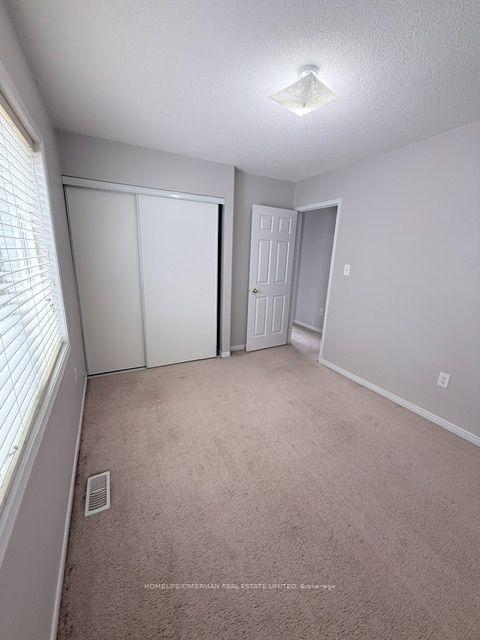 Photo 16 of 35 Linnell Street, Ajax, Central East — HOMEH