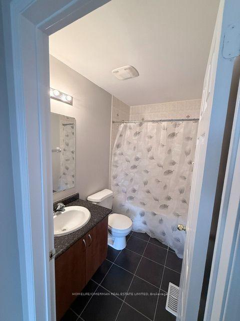 Photo 17 of 35 Linnell Street, Ajax, Central East — HOMEH